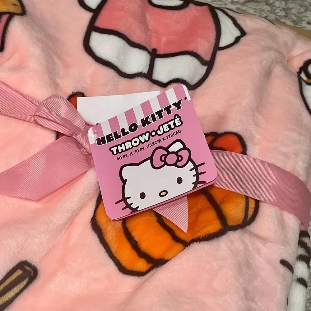 Hello Kitty Fall Pumpkin Cupcake Latte Leaf Plush Throw Blanket